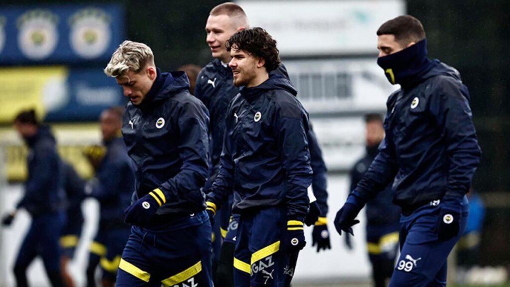 Fenerbahçe, Kasımpaşa maçına hazır