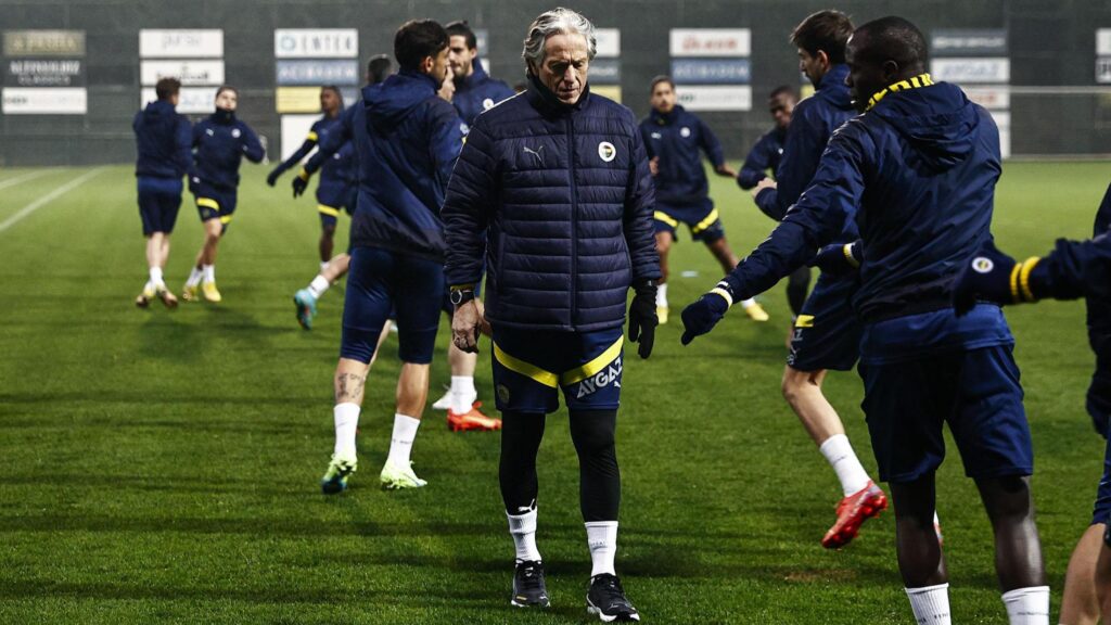 Fenerbahçe’de Jorge Jesus, Galatasaray’ı o isimle yıkmayı planlıyor!