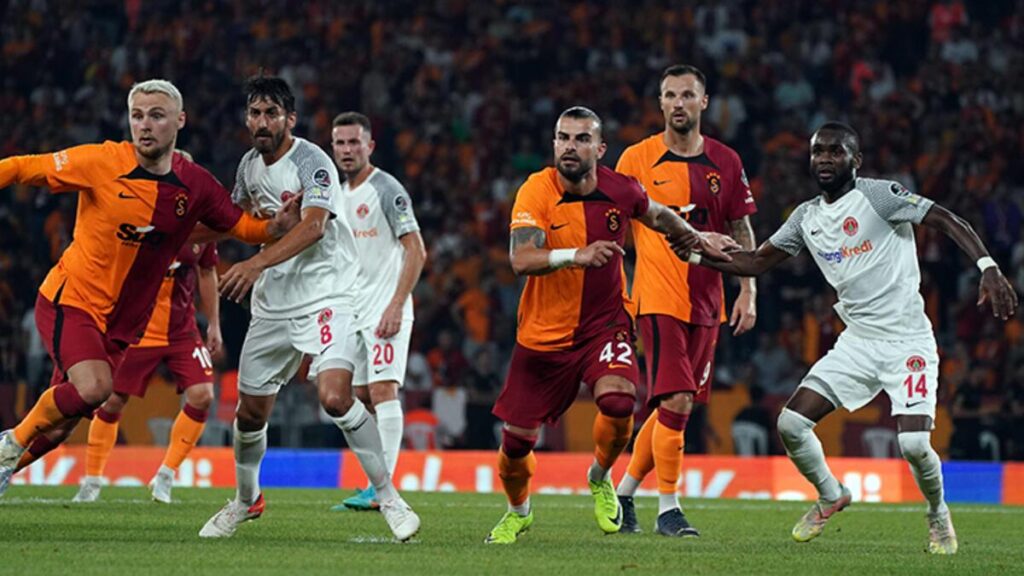 Galatasaray’da alarm! Tam üç futbolcu…