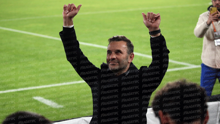 Galatasaray’da Okan Buruk tarihe geçti! Efsaneleri geride bıraktı