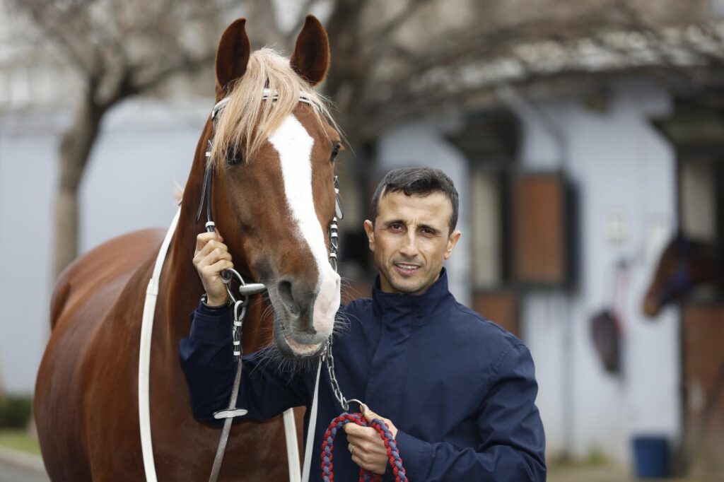 Gökhan Kocakaya: Hedefim yurt dışında kalıcı olarak at binebilmek