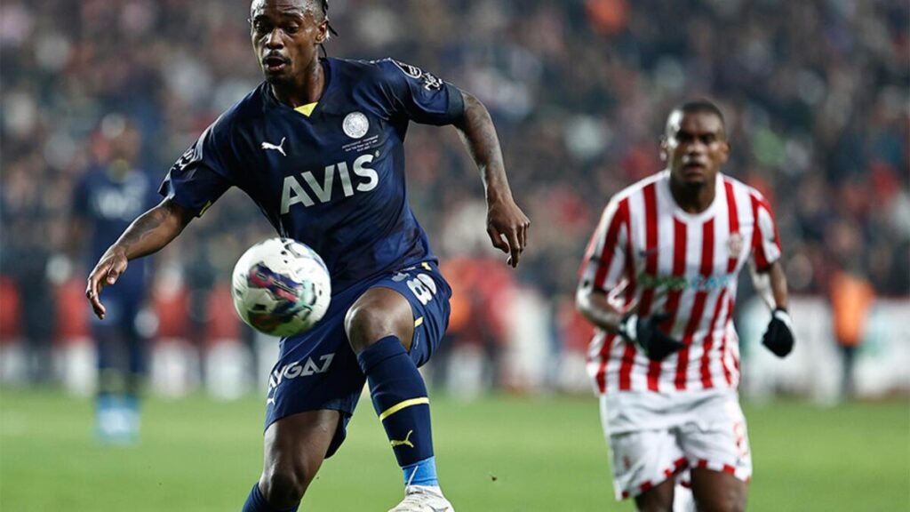 Hatayspor, Fenerbahçe’den Lincoln’ün peşinde!