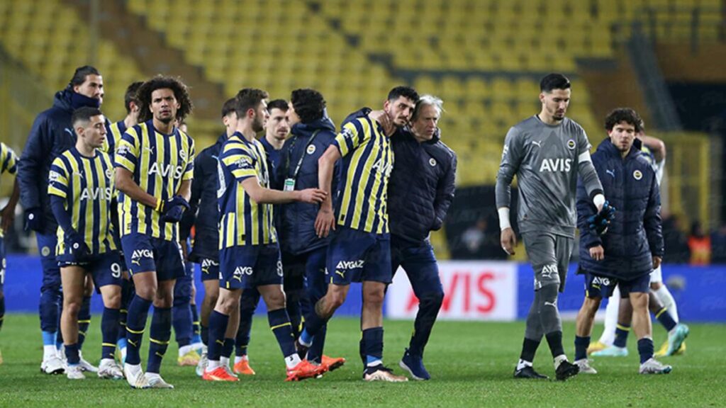 Jorge Jesus, Samet Akaydın’a çok sinirlendi! İşte o anlar