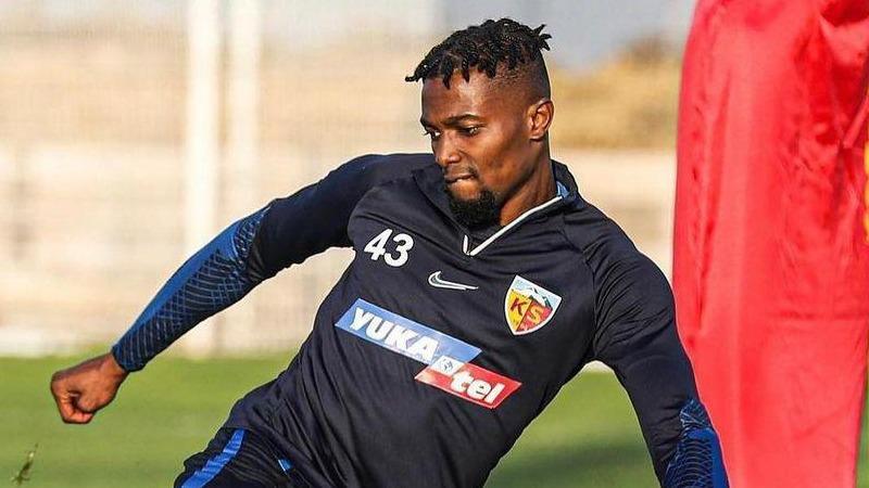 Kayserispor’un yıldız ismi Bernard Mensah’a sürpriz talip