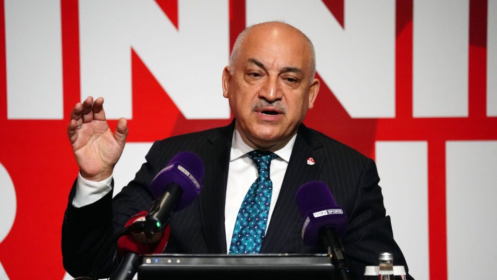 Mehmet Büyükekşi’den yöneticilere ceza uyarısı