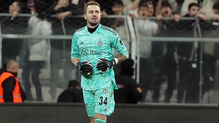 Mert Günok Altay ve Uğurcan’a fark attı!  Milli Takım’a göz kırpıyor