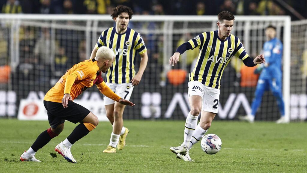 Miha Zajc’tan takım adına Fenerbahçe taraftarından özür