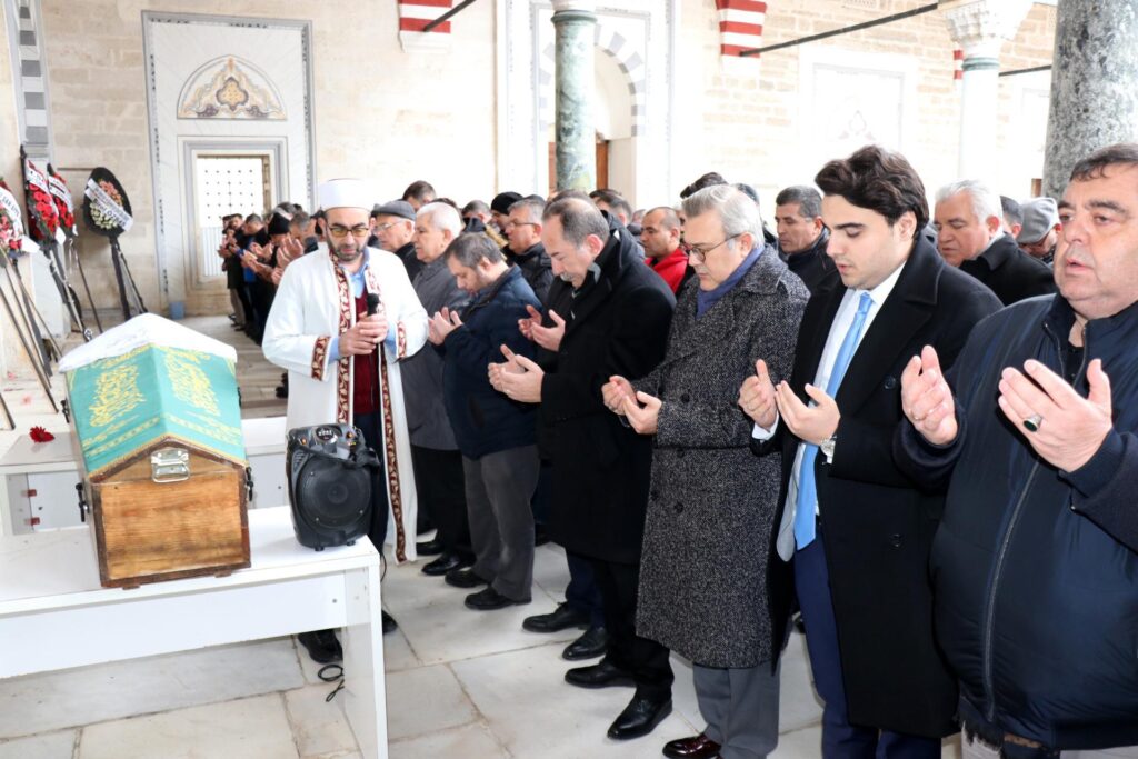 Nilgün Özbaş Kobak, Edirne’de toprağa verildi
