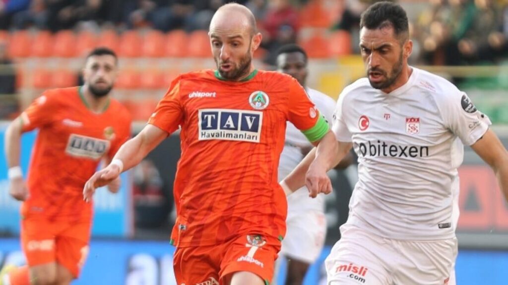 (ÖZET) Alanyaspor – Sivasspor maç sonucu: 0-3 | 8 maç sonra evinde yıkıldı!