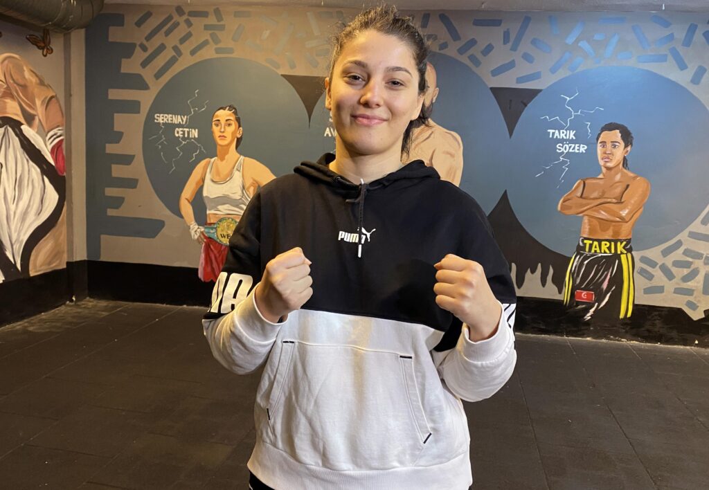 Seren Ay Çetin: “Dünya şampiyonluğu getiren ilk Türk olacağım”