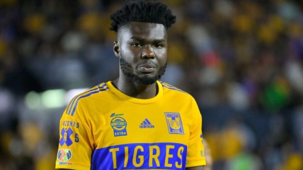 Sivasspor, Jordy Caicedo ile ilgileniyor