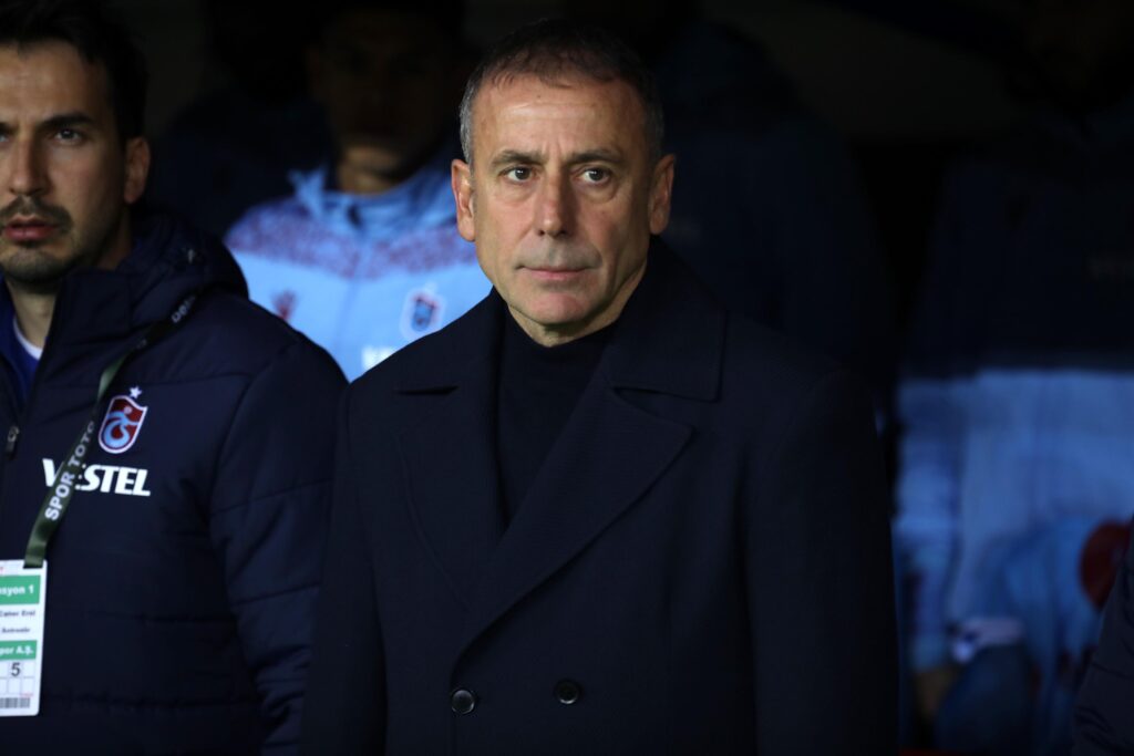 Trabzonspor’da Abdullah Avcı’dan iki yıldızına övgü, taraftara çağrı