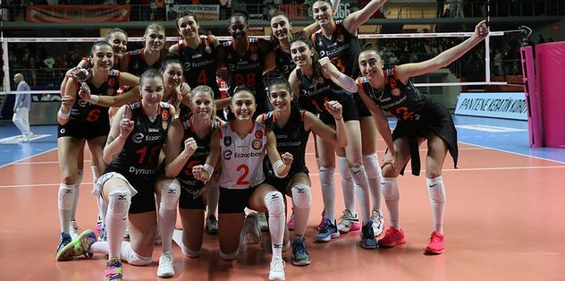 Türk Hava Yolları 2-3 Eczacıbaşı Dynavit (Maç sonucu ÖZET) Eczacıbaşı ligdeki namağlup liderliğini sürdürdü!