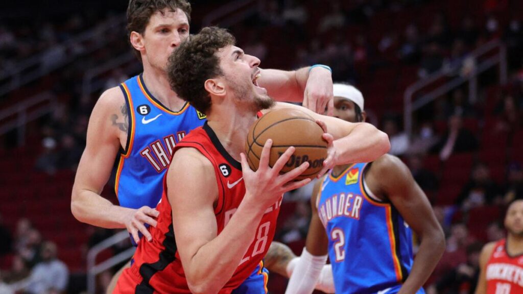 Alperen Şengün’den 17. double-double