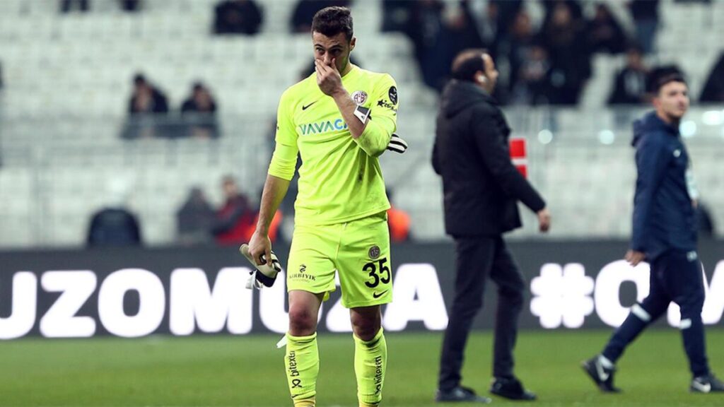 Ataberk Dadakdeniz: İlk maçımı Ahmet Eyüp Türkaslan’ın ailesine armağan etmek istiyorum