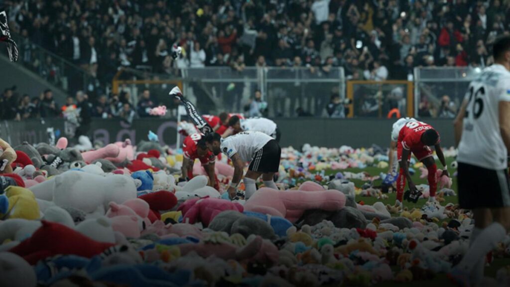 Beşiktaş – Antalyaspor karşılaşması Avrupa’nın gündeminde