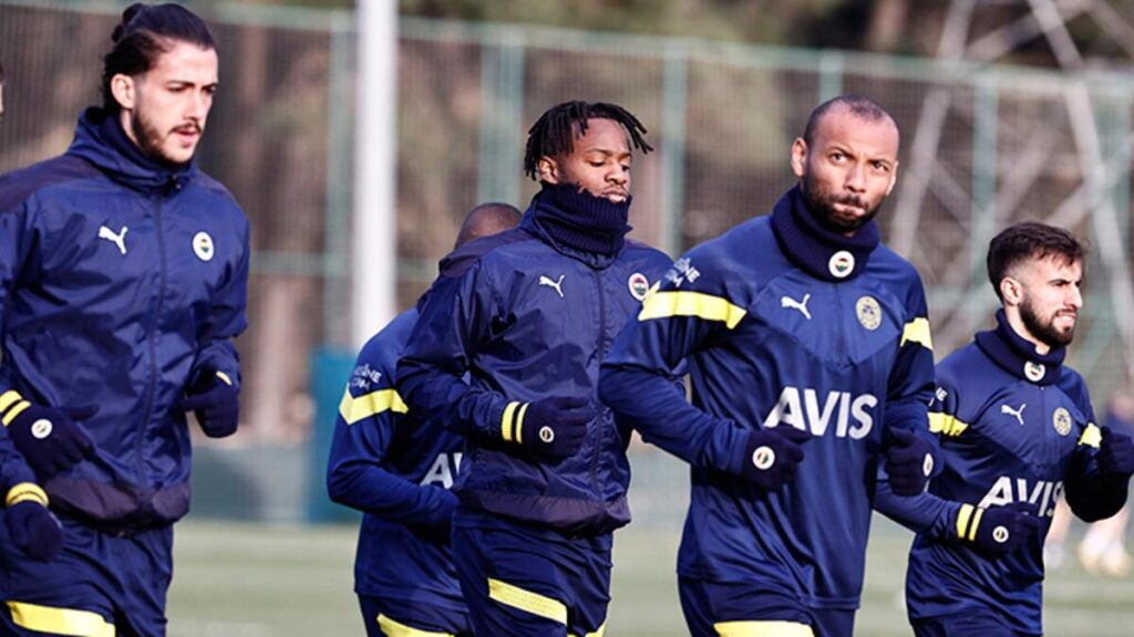 Fenerbahçe, Konyaspor maçı hazırlıklarını sürdürdü