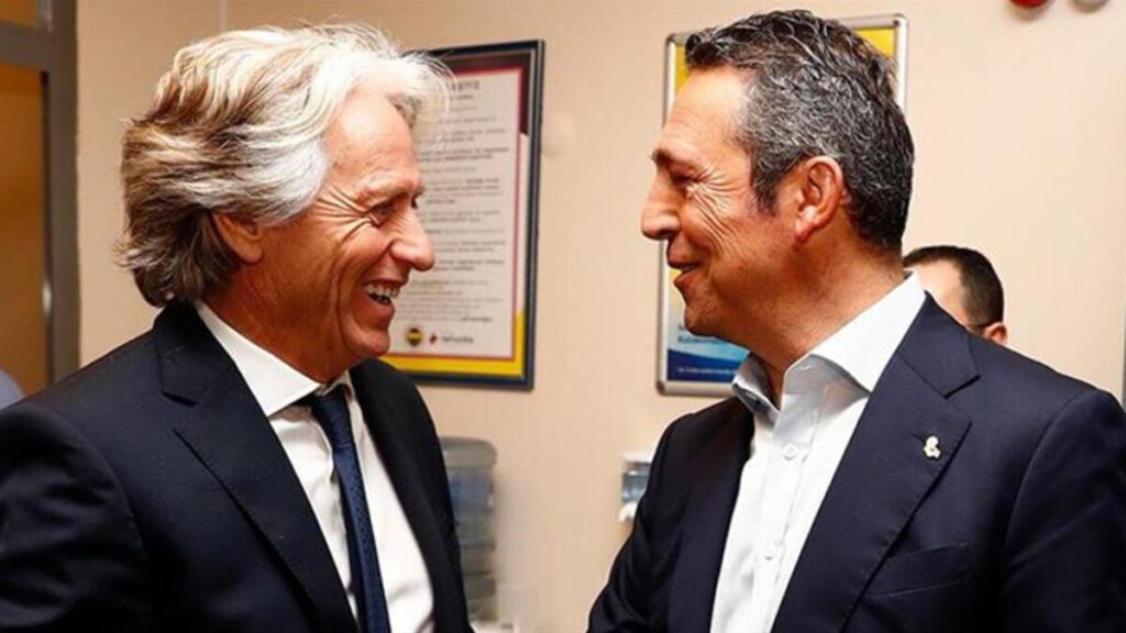 Fenerbahçe yıldız oyuncunun peşinde! Transferde öncelik değişti…