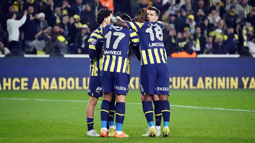 Fenerbahçe’de 7 isim sınırda