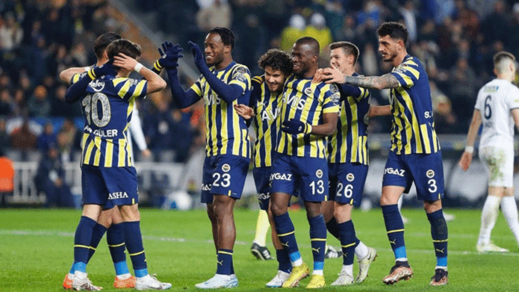 Fenerbahçe’de kurtarıcı yine Enner Valencia!