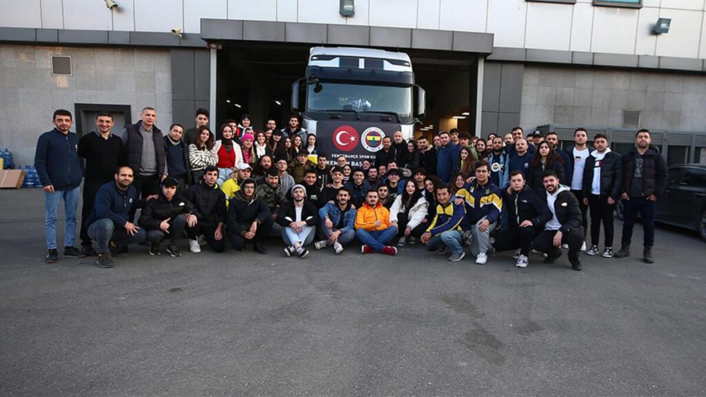 Fenerbahçe’nin yardım tırları tam gaz gidiyor