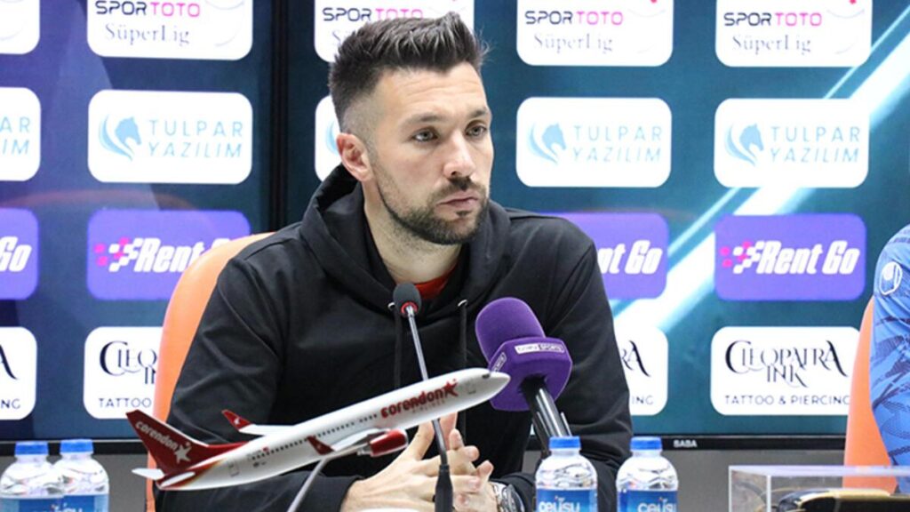 Francesco Farioli: Takımın ortaya koyduğu ruhtan memnunuz