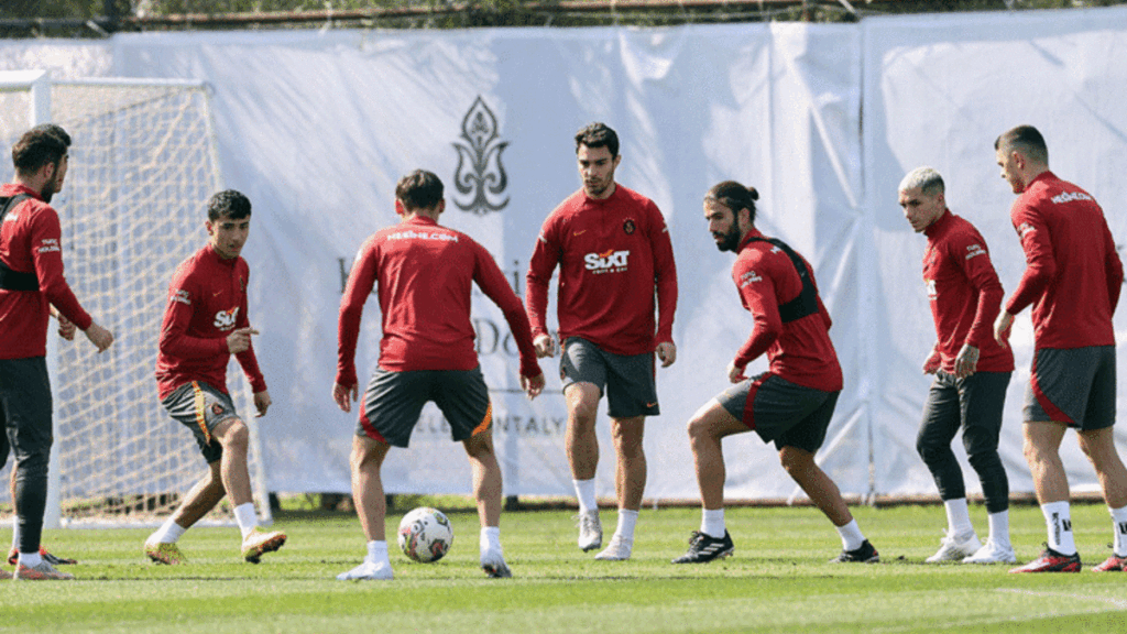 Galatasaray, Antalya kampını Alanyaspor maçı ile tamamlayacak
