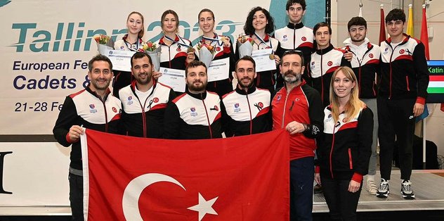 Genç milli eskrimciler tarihin en başarılı Avrupa Şampiyonası’nı yaşadı!