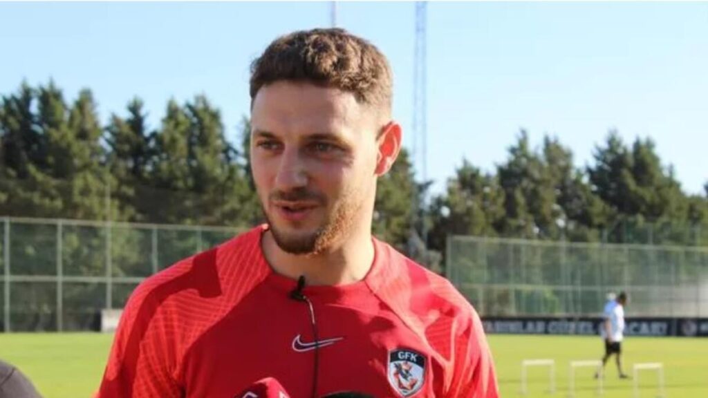 Kasımpaşa, Mustafa Eskihellaç’ı kadrosuna kattı