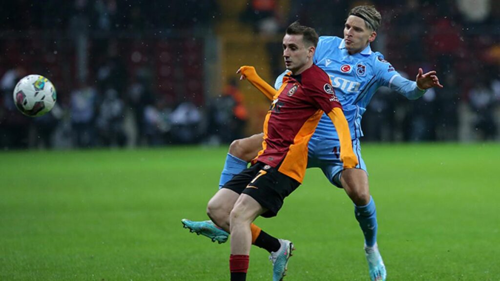 Kerem Aktürkoğlu: Muslera bizim için çok değerli