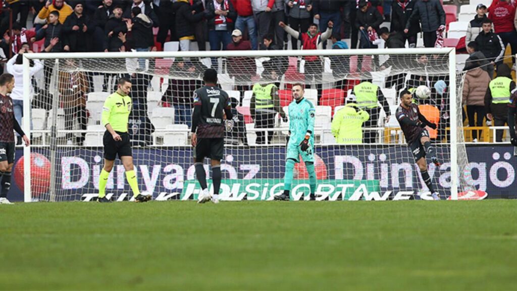 Mert Günok: Gerekli mücadeleyi veremedik