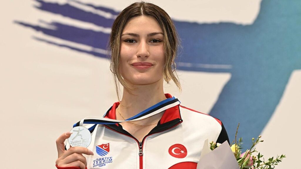 Nisanur Erbil’den Tallinn’de gümüş madalya