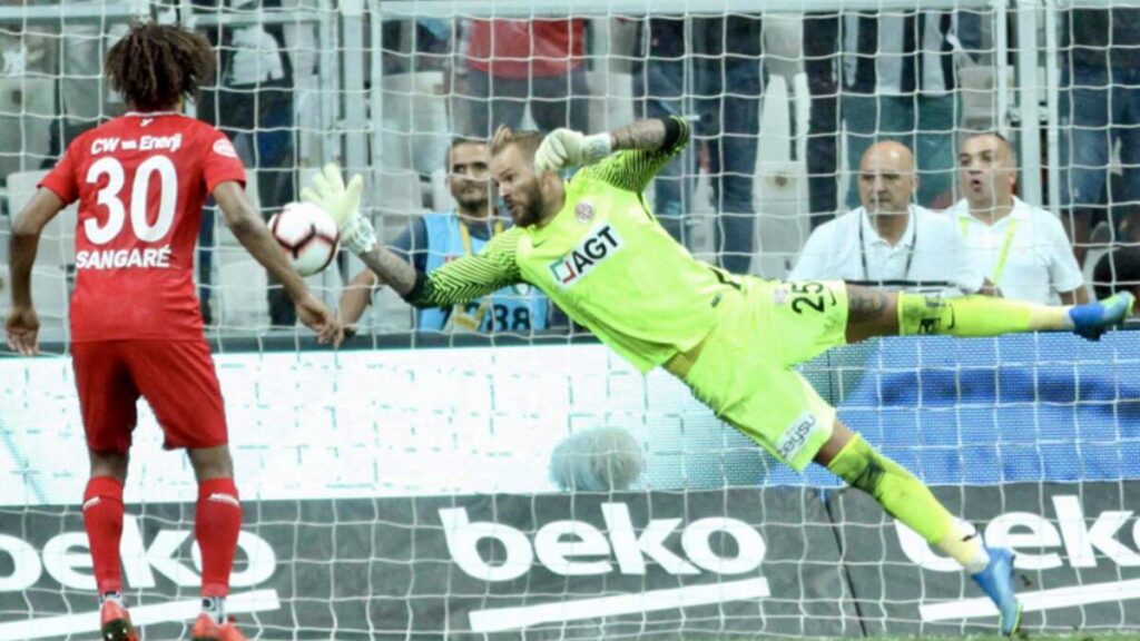 Ruud Boffin’den sürpriz karar