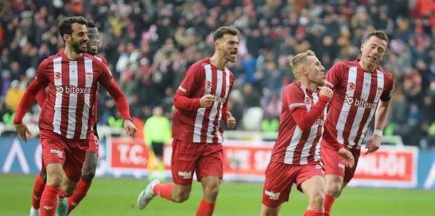 Sivasspor’da Samu Saiz’den Beşiktaş galibiyeti açıklaması!
