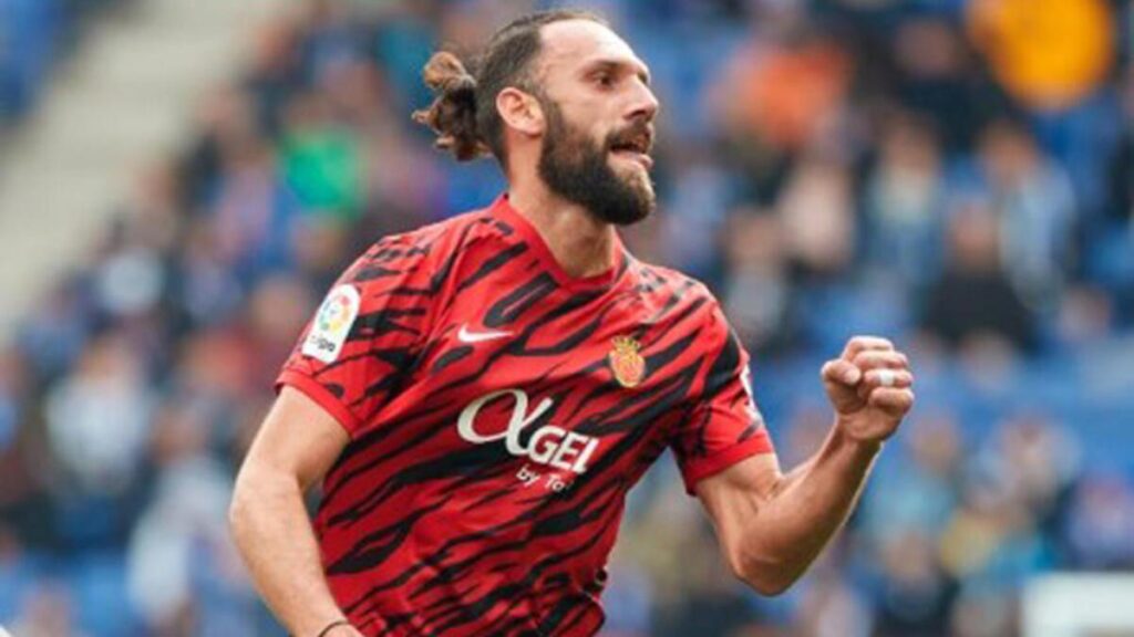 Vedat Muriç gol krallığı yarışında süperstarlarla kapışıyor!