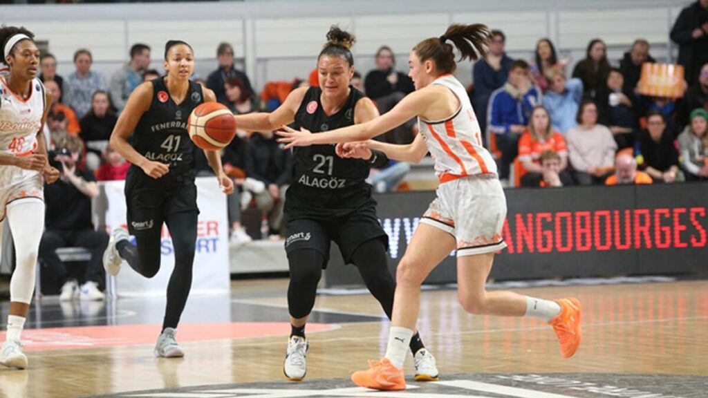 Fenerbahçe, çeyrek finale zirvede gidiyor